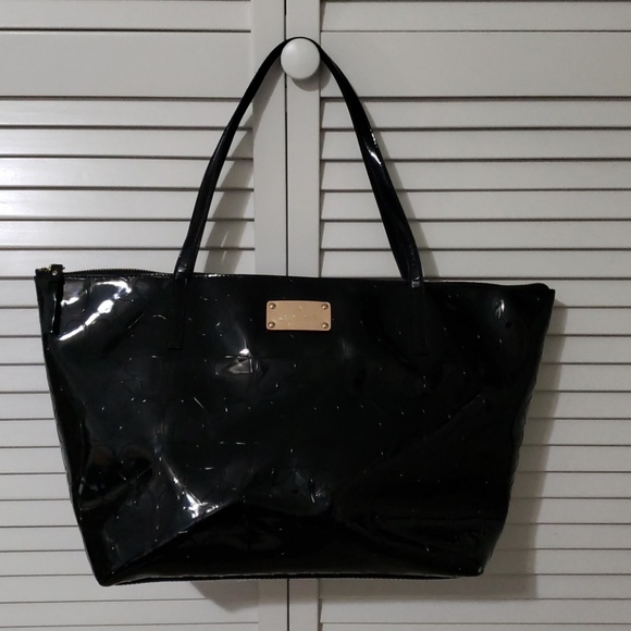 kate spade Handbags - Kate Spade black tote bag